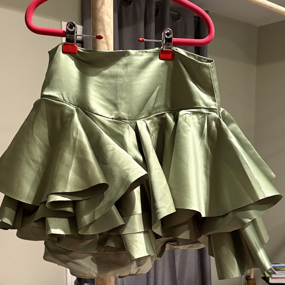 Elegant Olive Green lined Ruffled Skirt